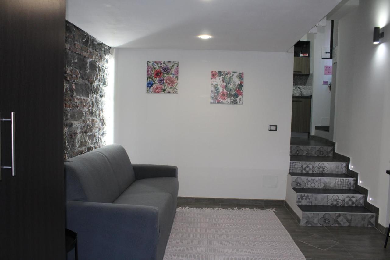 La Casa Di Karola Apartment Catania Luaran gambar