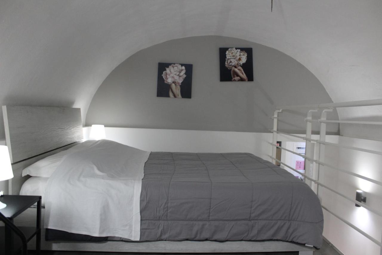 La Casa Di Karola Apartment Catania Luaran gambar